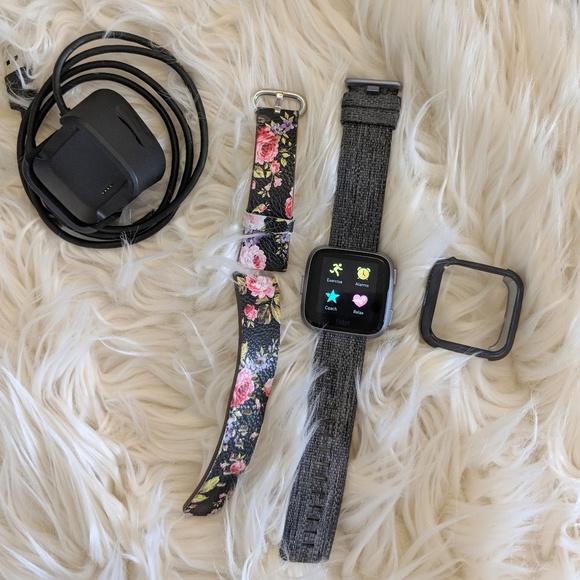 Fitbit Accessories - Fit Bit Versa Special Edition Charcoal